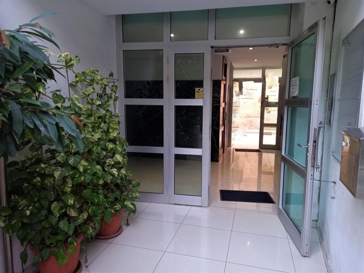 Artemis Boutique Apartment 2 Lemesós Eksteriør bilde